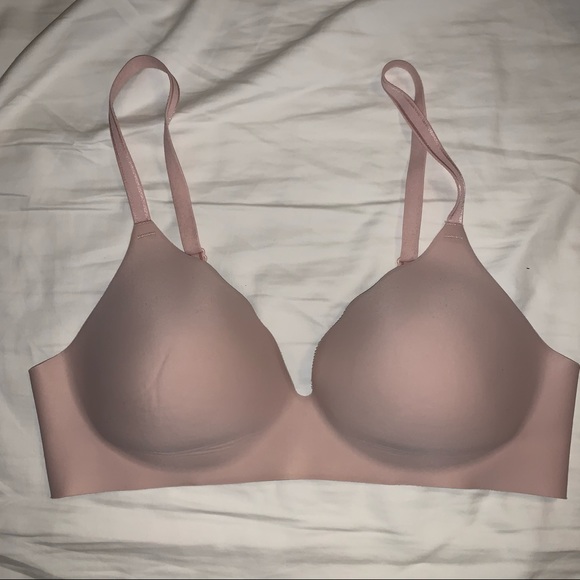 B’Tempted by Wacoal Wire-Free t-shirt bra - Picture 1 of 2